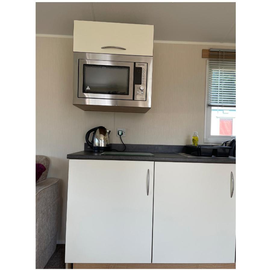 Cosy 3-Bed Caravan Combe Haven St Leonards On Sea Hollington  Экстерьер фото